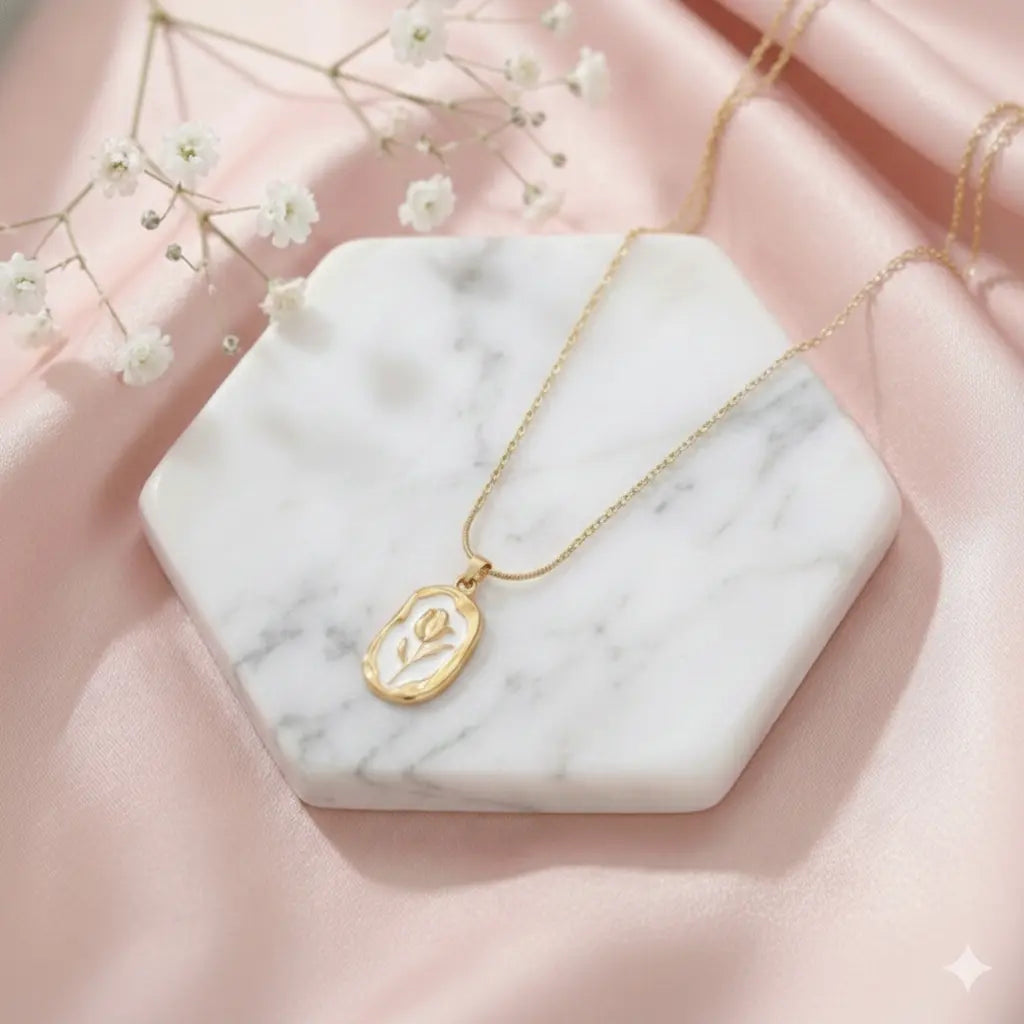 Rose Gold Necklace Bareeq