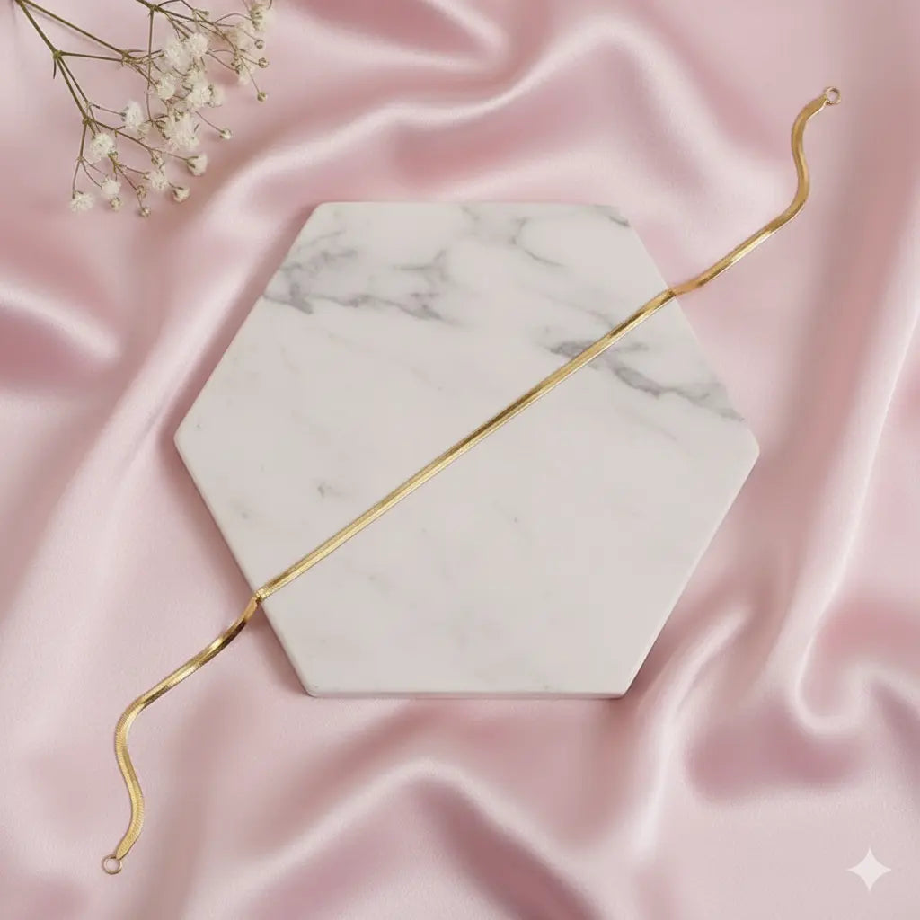 Gold Trace Anklet Bareeq