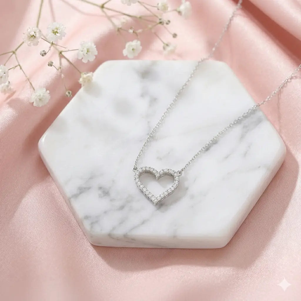 Diamond Heart Necklace Bareeq